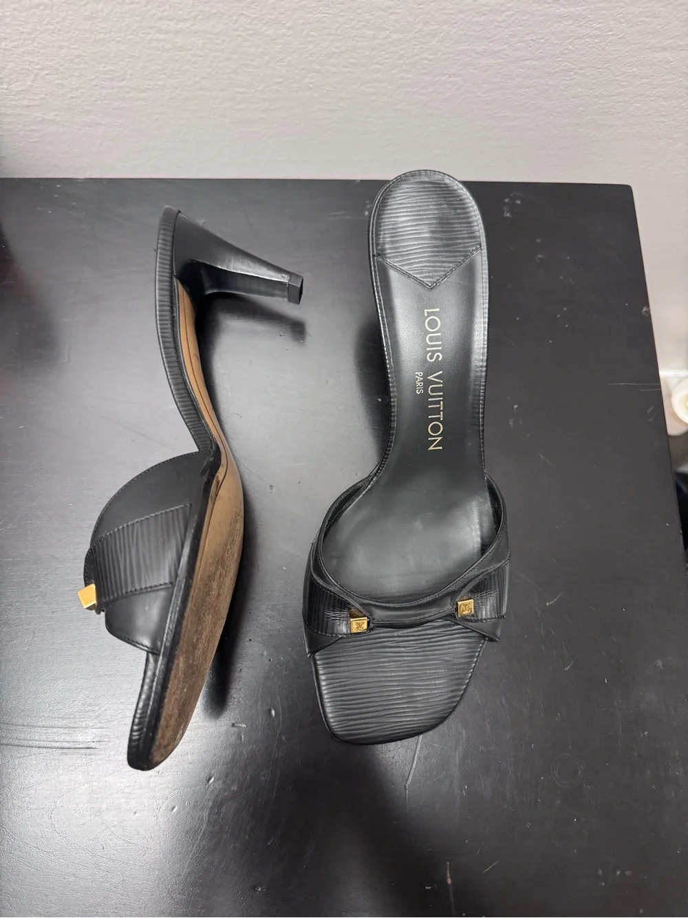 Louis Vuitton Black Leather Bow-Accent Heeled Slides